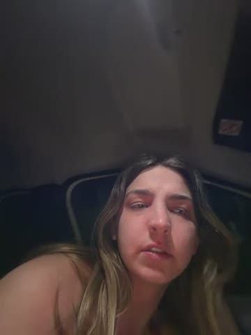 DoriDelux66 Stripchat recording at 2026-05-16 22:15:00