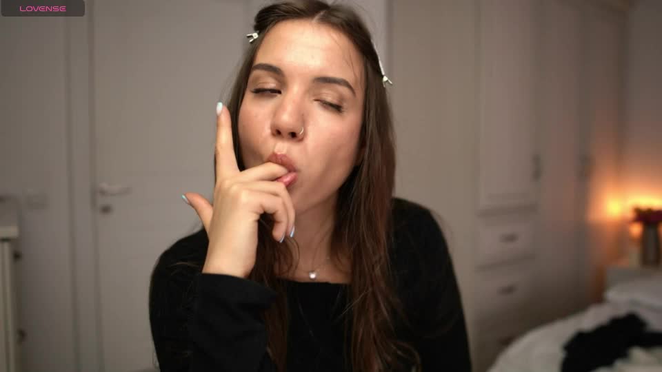 _jollie_joy Chaturbate recording at 2026-05-17 14:36:00