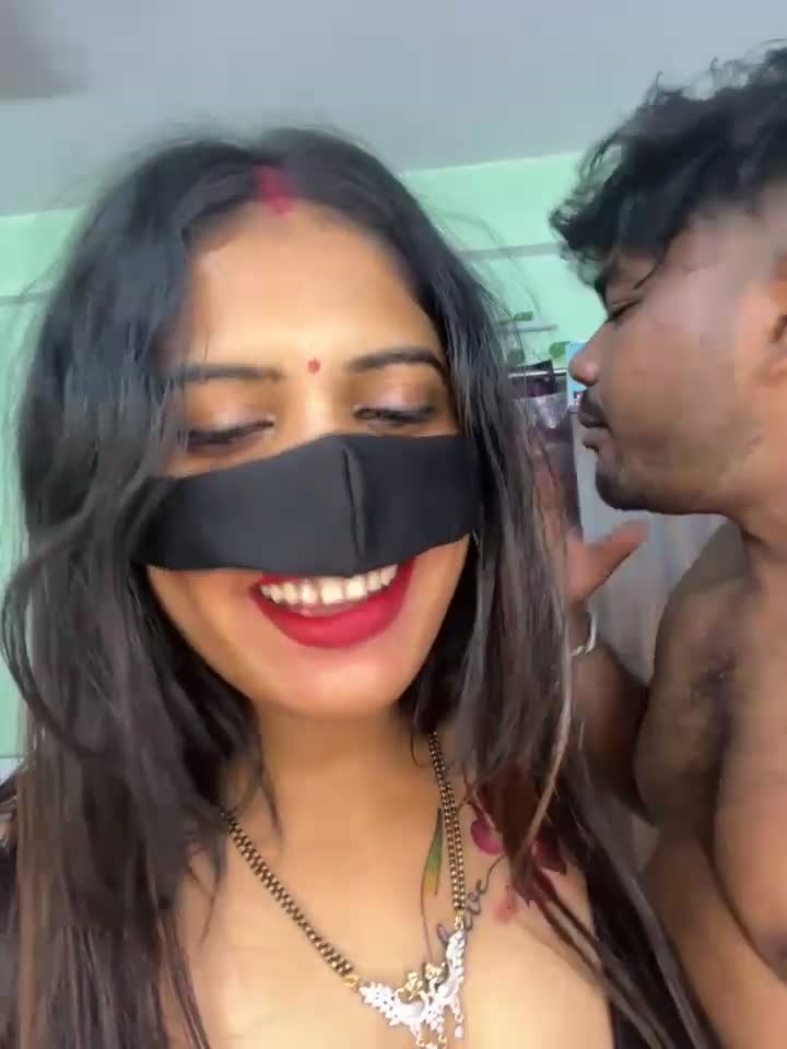 V-Hot-Sweti